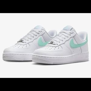 Nike Air Force 1 Low Jade Ice - (DD8959-113) Size 10.5 Women / Mens 9 AF1